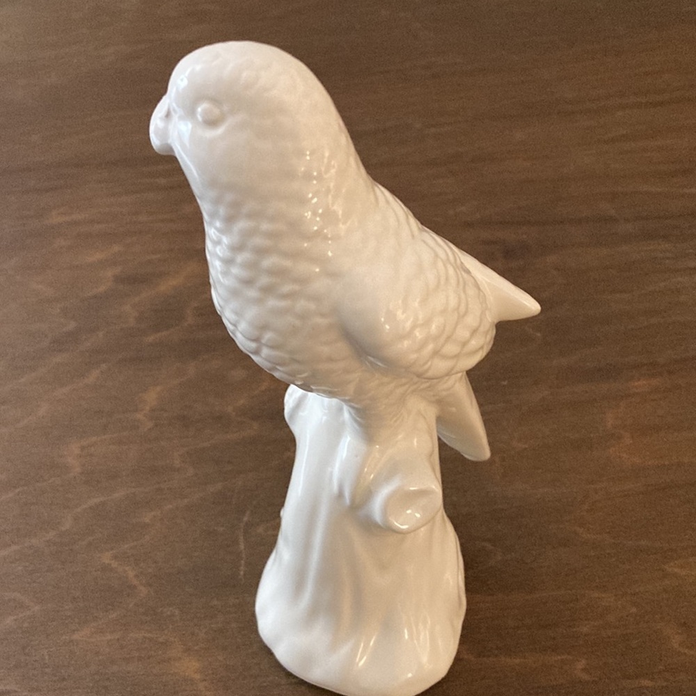 Threshold parakeet white glazed ceramic figurine - Picture 4 of 6
